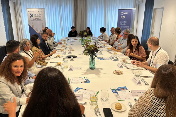 hr-roundtable-home-image